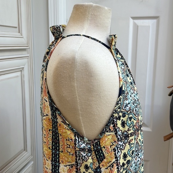 Meghan Los Angeles Ruffle Halter Neck Mini Dress - Picture 4 of 9